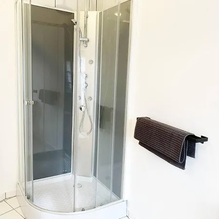 Duplex Le Coligny - Calme - Proche Centre Poitiers, Patinoire, Universite - Chu - Futuroscope A 20min شقة بواتييه