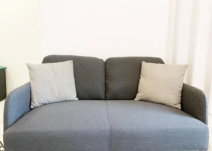 Duplex Le Coligny - Calme - Proche Centre Poitiers, Patinoire, Universite - Chu - Futuroscope A 20min Apartment