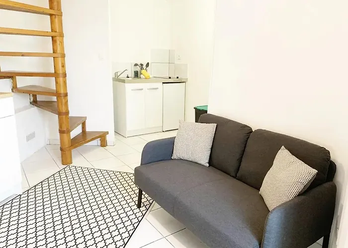 Duplex Le Coligny - Calme - Proche Centre Poitiers, Patinoire, Universite - Chu - Futuroscope A 20min Apartment Poitiers